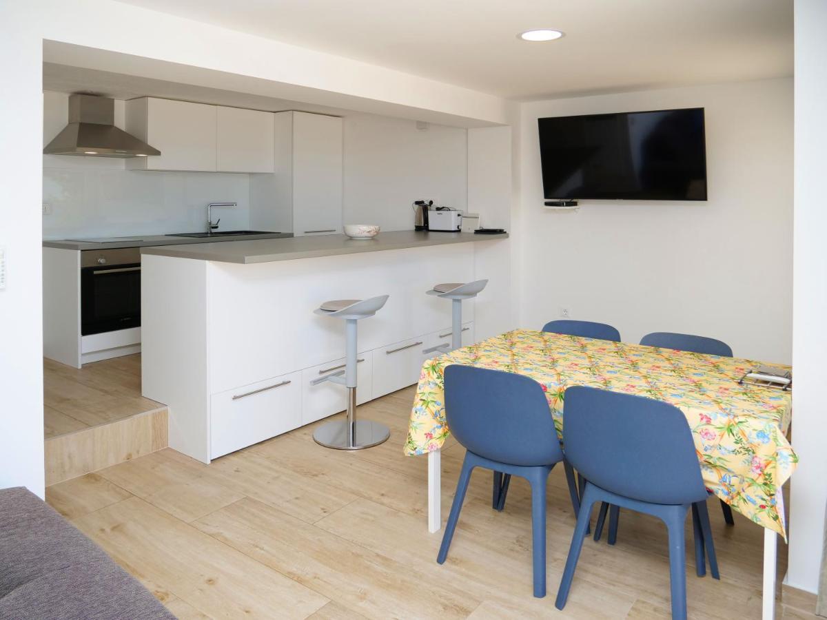 Apartmani Smilja Primošten Exteriér fotografie