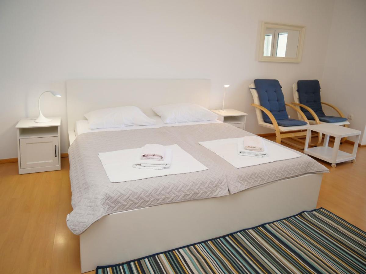 Apartmani Smilja Primošten Exteriér fotografie